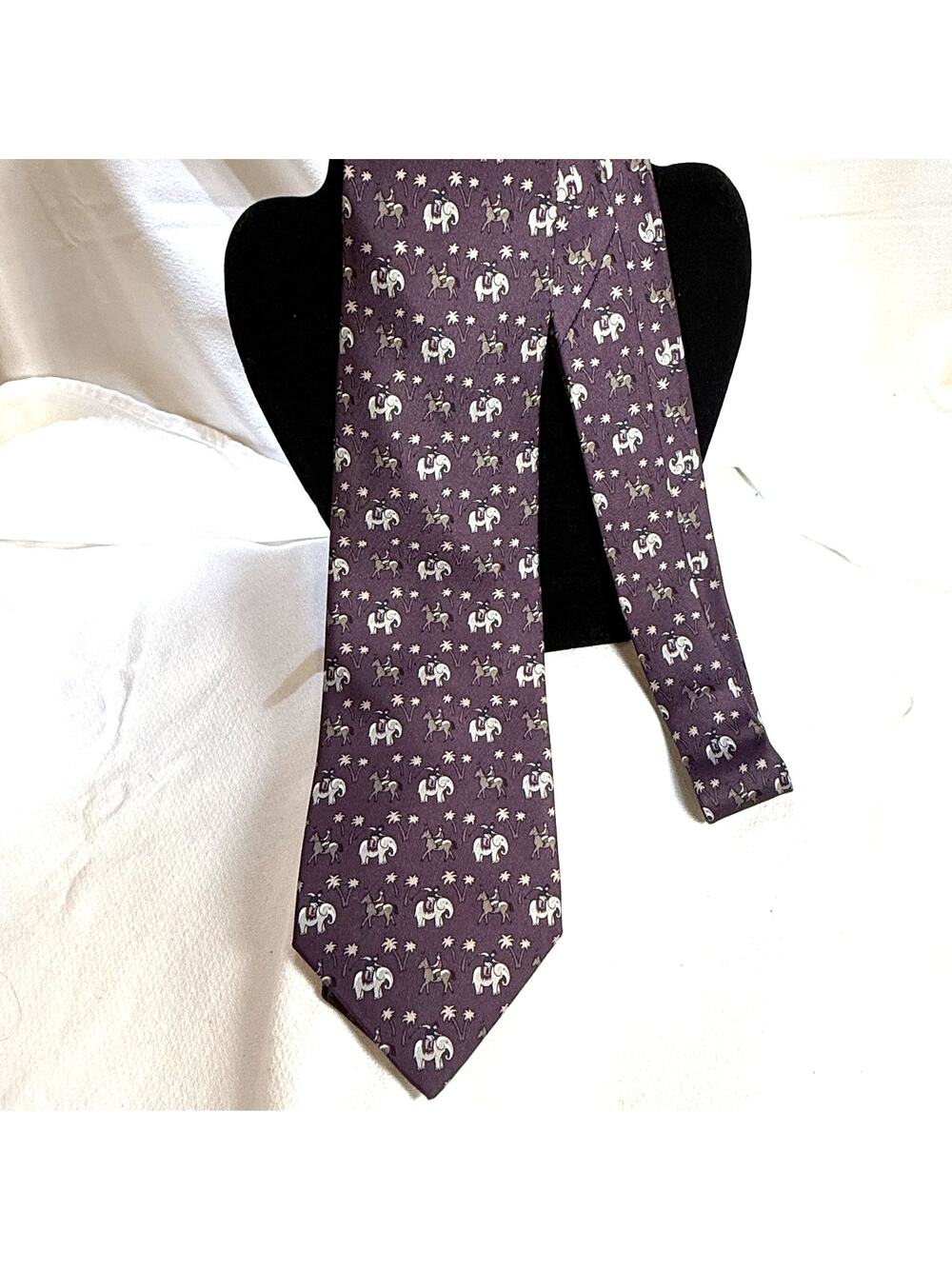 Vintage Hermes Paris Designer Tie 100% "Elephant Jockeys" 5416 OA